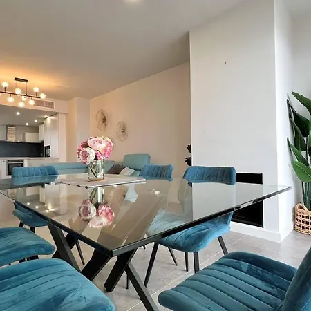 Luxury Penthouse With With Amazing Sea Views Апартаменты *